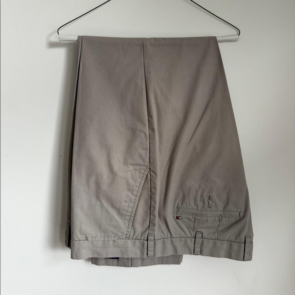 Tommy Hilfiger custom fit coupe sur mesure grey chino pants - 40W x 30L